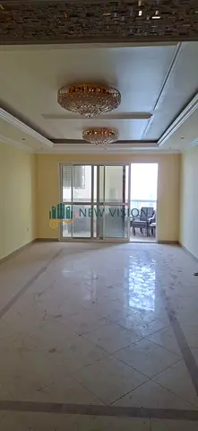 3BR, Master Room, 4 Baths & L-Shaped Hall