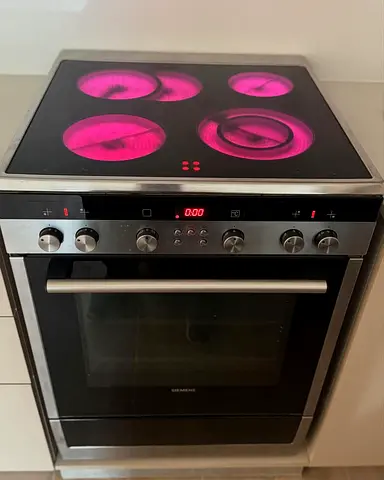 Siemens electric ceramic cooker 60x60cm