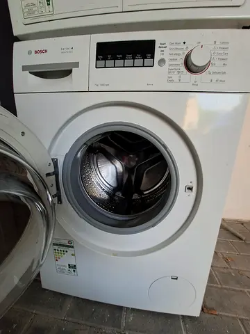 Bosch front-load washing machine - good working condition