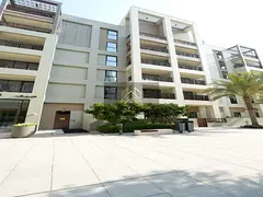 3BR Apartment | Summer 4 Creek Beach | Multiple Views | Balcony Terrace
