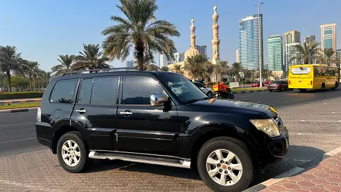 2012 Mitsubishi Pajero GLS