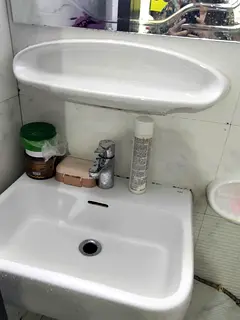 Bed space available for ladies only offer!offer!