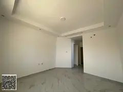 2BHK IN JURF WITH PARKING ON CHEAPEST PRICE