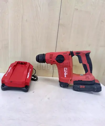 HILTI TE 4-22 HAMMER DRILL(NURON)