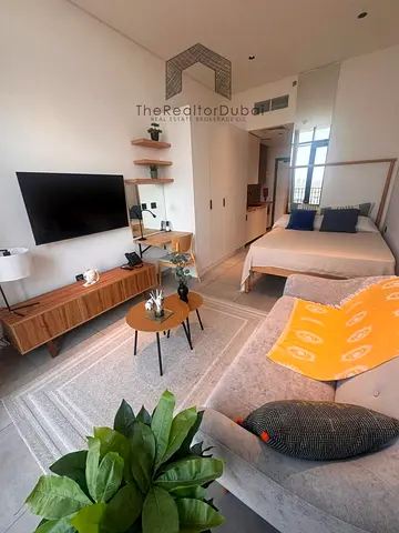 Multiple options for sale and rent | Community view