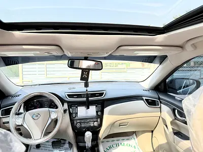 2015 Nissan ROGUE 缩略图 14
