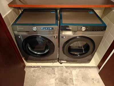 Samsung brand 8kg washer and 8kg dryer separate set lastest version