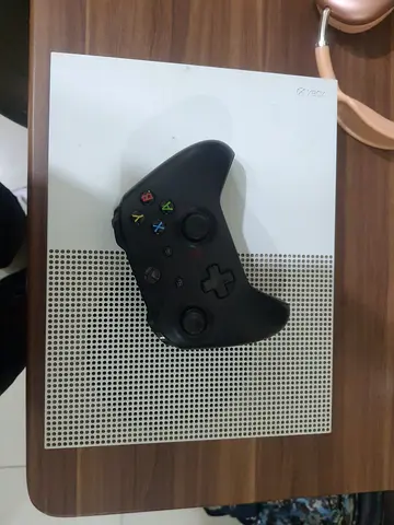 Xbox One S console with wireless controller - good condition