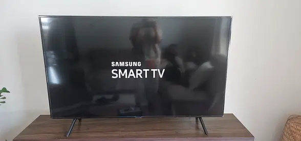 Samsung Smart TV - 55 inch (Good working condition)