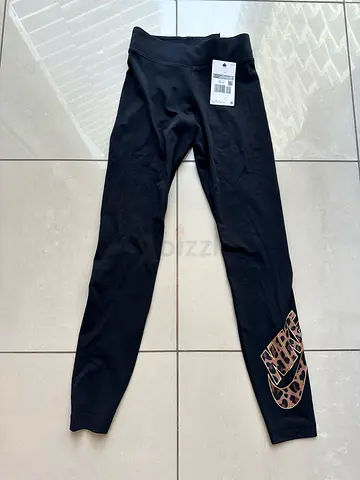 Leggings Nike black 19 aed for sale xs size
