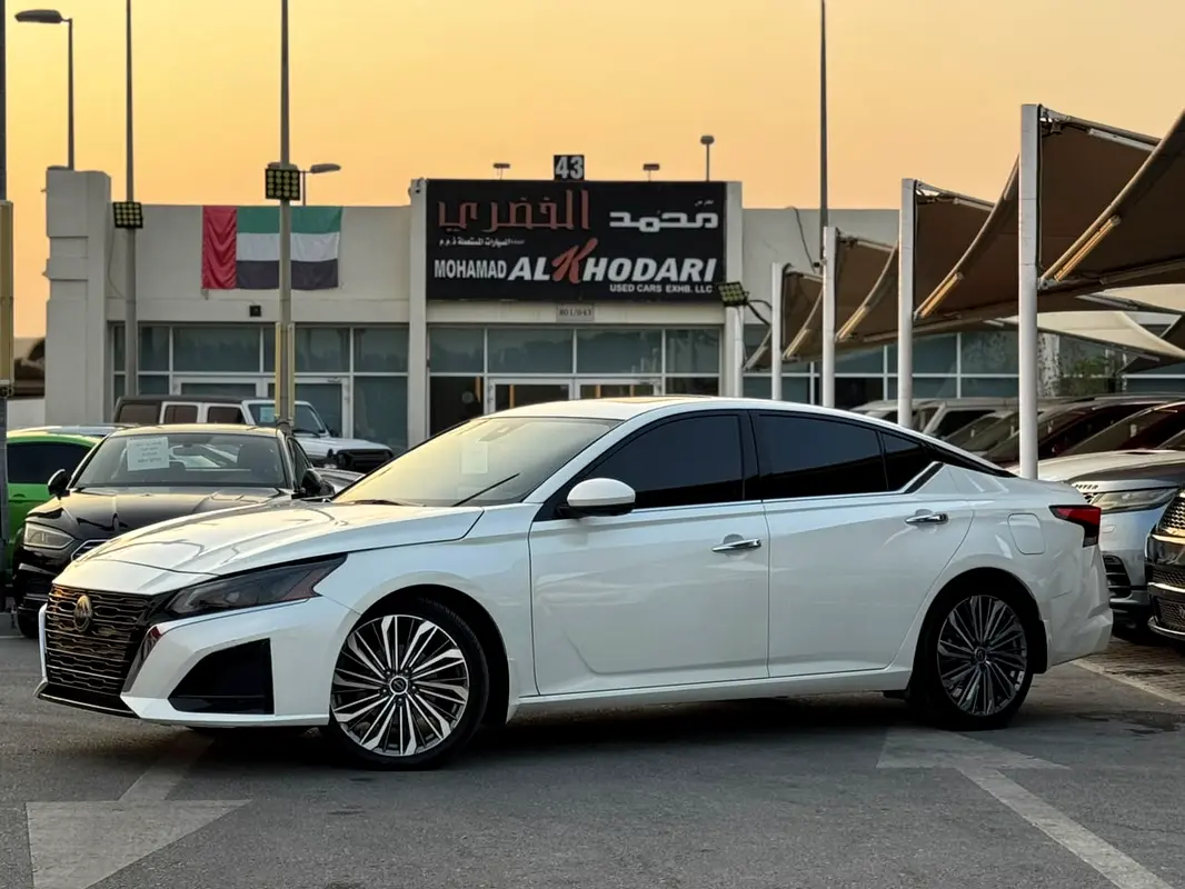 2023 Nissan Altima SL