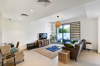 Single Row | Close to Park | Close to Amenities