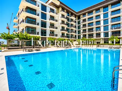 COMMUNITY EXPERT | BRAND NEW | SPACIOUS UNIT |