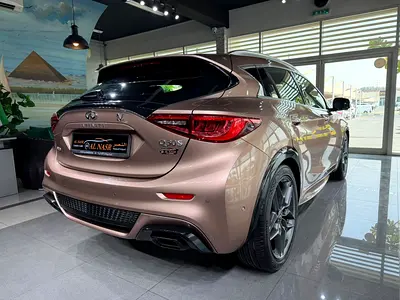2017 Infiniti Q30 照片 6