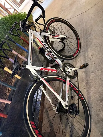 Road bike