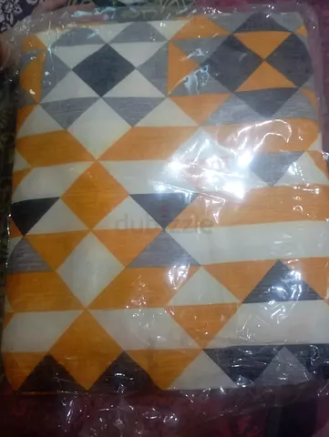 Geometric Orange & Grey Area king size bed sheet with pillow - New, Still Packaged