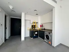 Spacious 1-BHK For Rent | 2 Washrooms | 45k - 4 Cheques | Pool & Gym Access