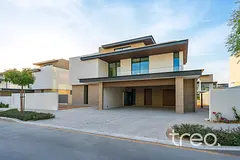4 Bedroom, Villa, Internal Road, Farm Gardens