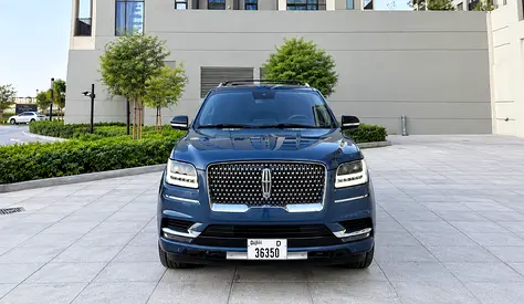 صورة 2 لـ 2018 Lincoln NAVIGATOR