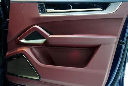 2025 Porsche CAYENNE — миниатюра 13