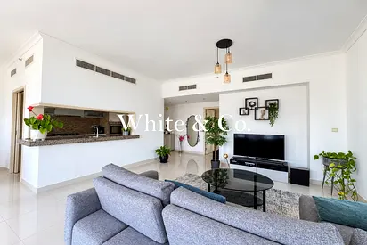 Upgraded unit | Spacious | good lighting