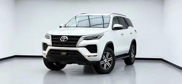 2024 Toyota Fortuner EXR, 1 Year Unlimited Km Warranty, Excellent Condition, GCC