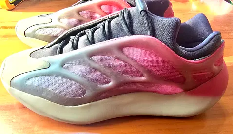 Yeezy 700 V3 Fade Reflective Sneakers, Size 45/11, Like New Condition, legit