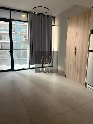 جديد تماماً | استوديو غير مفروش | تصميم واسع