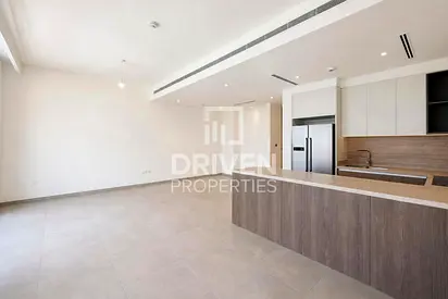 Single Row | Close to Park | Ready to Move in