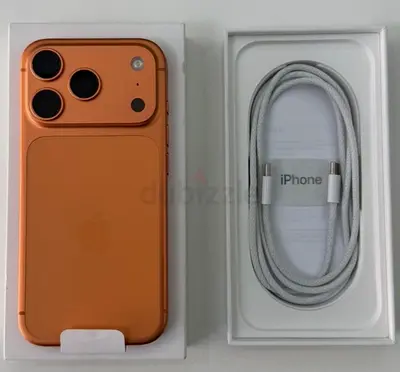 iPhone 17 pro 256GB. Cosmic Orange.Like new ( Mint Condition).97% Battery Health