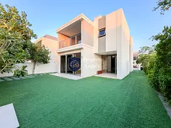 Vacant soon | Corner Unit | Close to pool