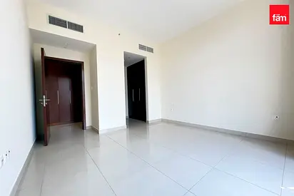 Park View | Vacant | Large Balcony