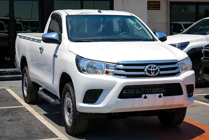 Toyota Hilux Single Cab 2.4 DSL DLX 2026 GCC Specs
