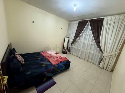 C/Ac Big room with attache covered balcony   Corniche