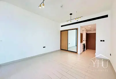 Huge Layout | Unique Home | Ready To Move