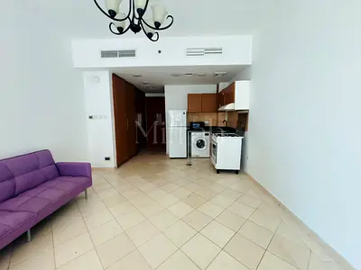 Bright & Spacious | Semi-furnished | Vacant