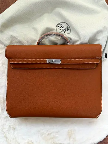 *HERMÈS KELLY DEPECHES 36 BRIEFCASE*