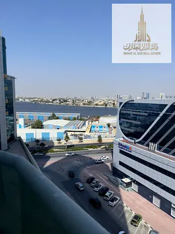 للايجار شقة غرفة وصاله بشرفه مع باركن خاص ومسبح وصالة رياضية ابراج اورينت عجمان