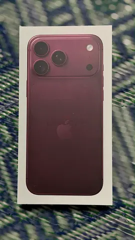 iPhone 18 Pro Max 512GB Burgundy