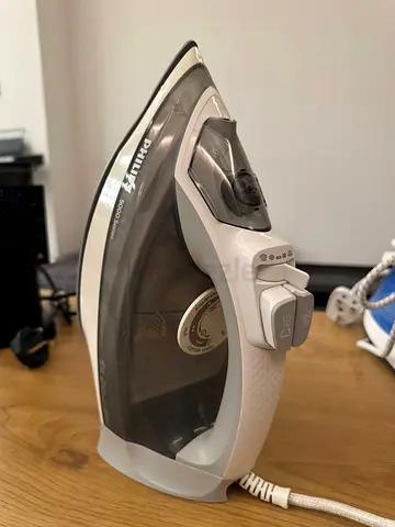 Philips Steam Iron 2400W