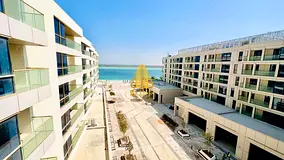 Alluring 3-Bedroom | Private Beach | Sea View | Pool & Gym | Basement Parking