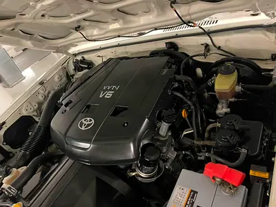 صورة مصغرة 11 لـ 2010 Toyota LAND CRUISER 70 SERIES