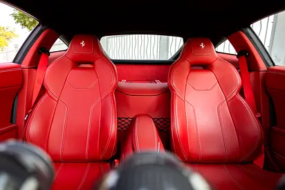 صورة مصغرة 12 لـ 2014 Ferrari F12 BERLINETTA