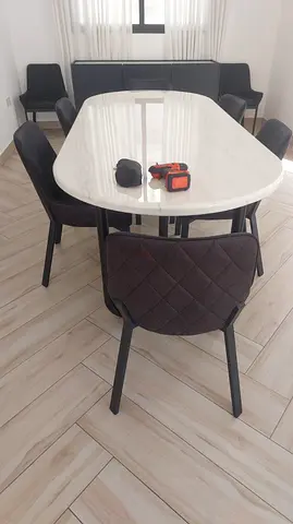 Chattles&more dining table with 8 chairs