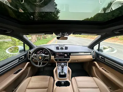 2022 Porsche CAYENNE — миниатюра 12