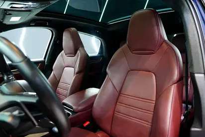 صورة 6 لـ 2025 Porsche CAYENNE