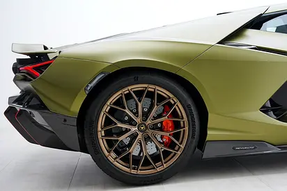صورة مصغرة 20 لـ 2025 Lamborghini REVUELTO