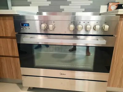 Midea 90x60cm Freestanding Ceramic Cooker with 109L Multifunction Oven, 5 Zones Full Electric Cookin