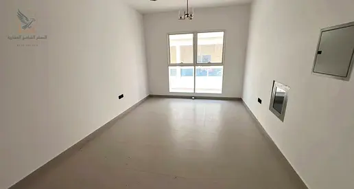 استوديو أول ساكن للإيجار السنوي إطلالة مفتوحة  تشطيب سوبر لوكس في التلة –عجمان