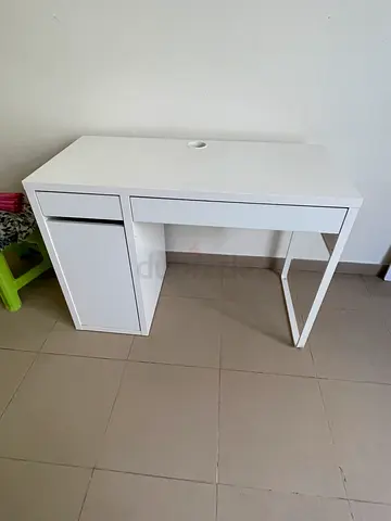 Desk  with drawer - good condition